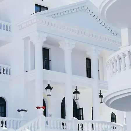 Hollywood Mirage - Excel & Ξενοδοχείο με διαμερίσματα Los Cristianos (Tenerife)