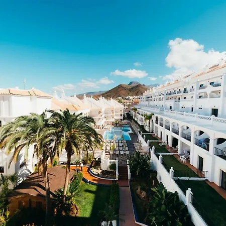 Ona Hollywood Mirage ロスクリスティアーノス