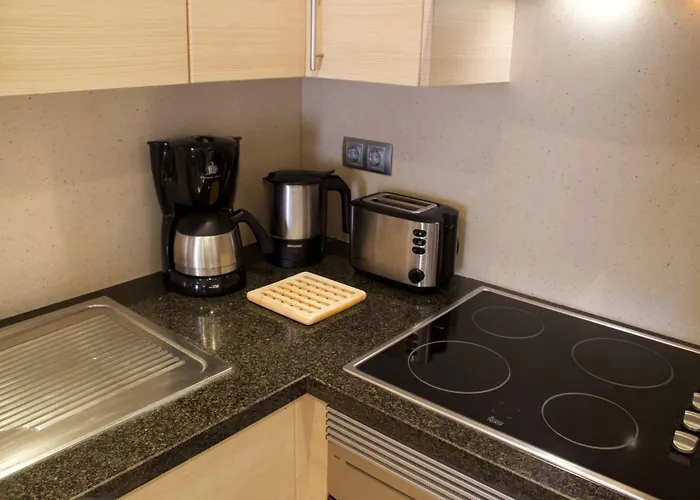 Apart-hotel Ona Hollywood Mirage 4*