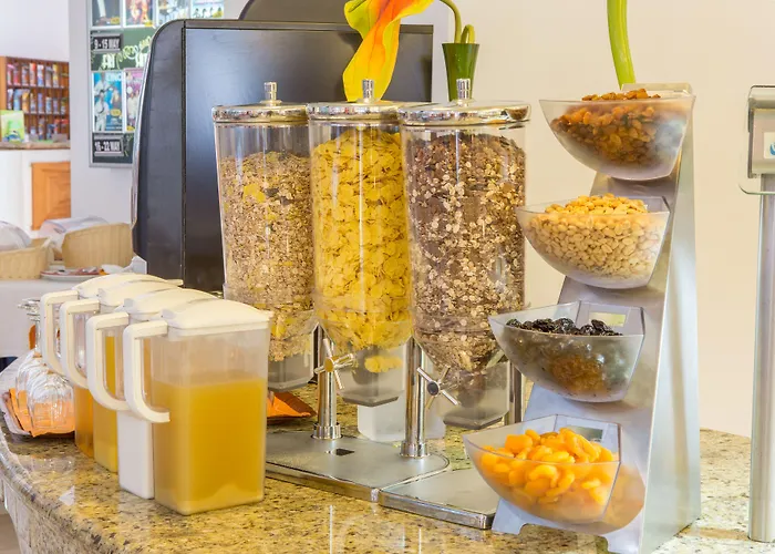 Ona Hollywood Mirage Apart-hotel Los Cristianos (Tenerife)