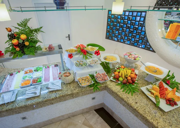 Apart-hotel Ona Hollywood Mirage Los Cristianos (Tenerife)