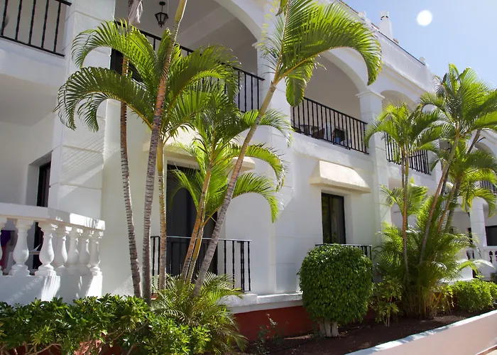 Apart-hotel Ona Hollywood Mirage 4*