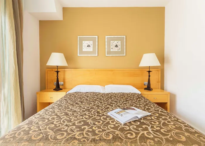 Ona Hollywood Mirage 4* Los Cristianos (Tenerife)