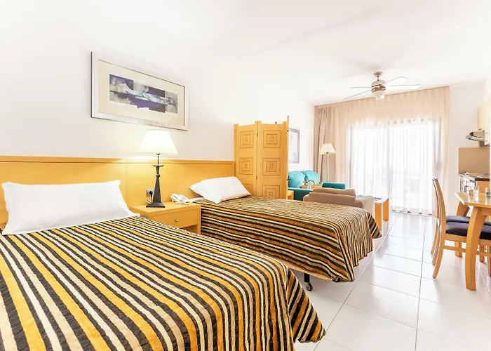 Ona Hollywood Mirage Apart-hotel 4*