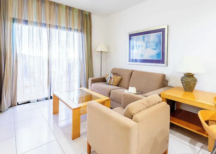 Apart-hotel Ona Hollywood Mirage Los Cristianos (Tenerife)